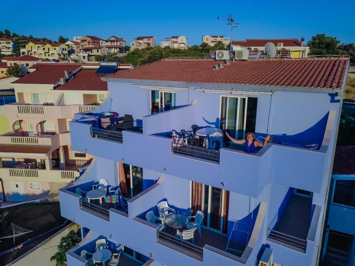 Villa Gorica Apartments Ražanj Exteriör bild