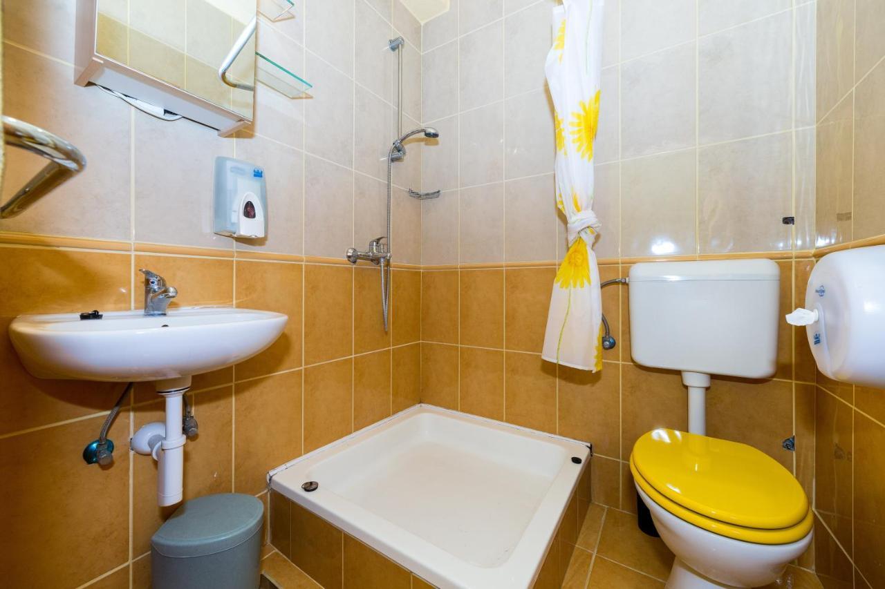 Villa Gorica Apartments Ražanj Exteriör bild